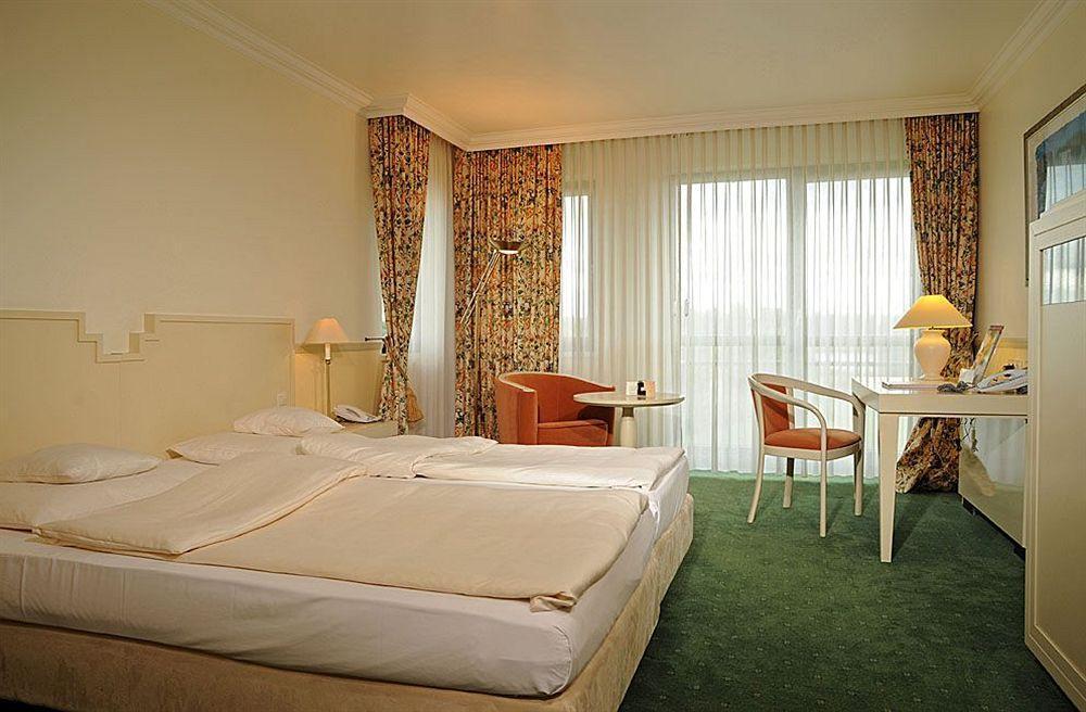 Rheinhotel Vier Jahreszeiten Bad Breisig Exterior foto